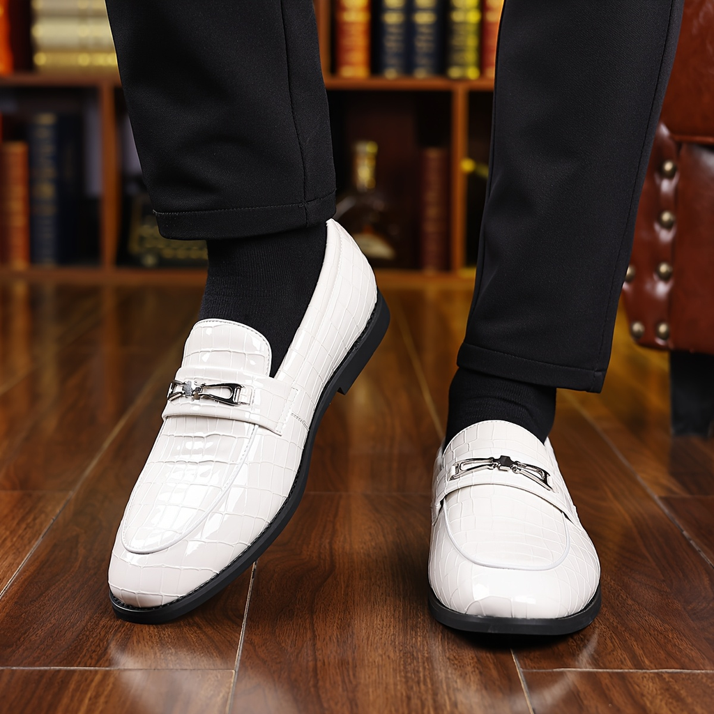 Ascot White &amp; Navy Edition