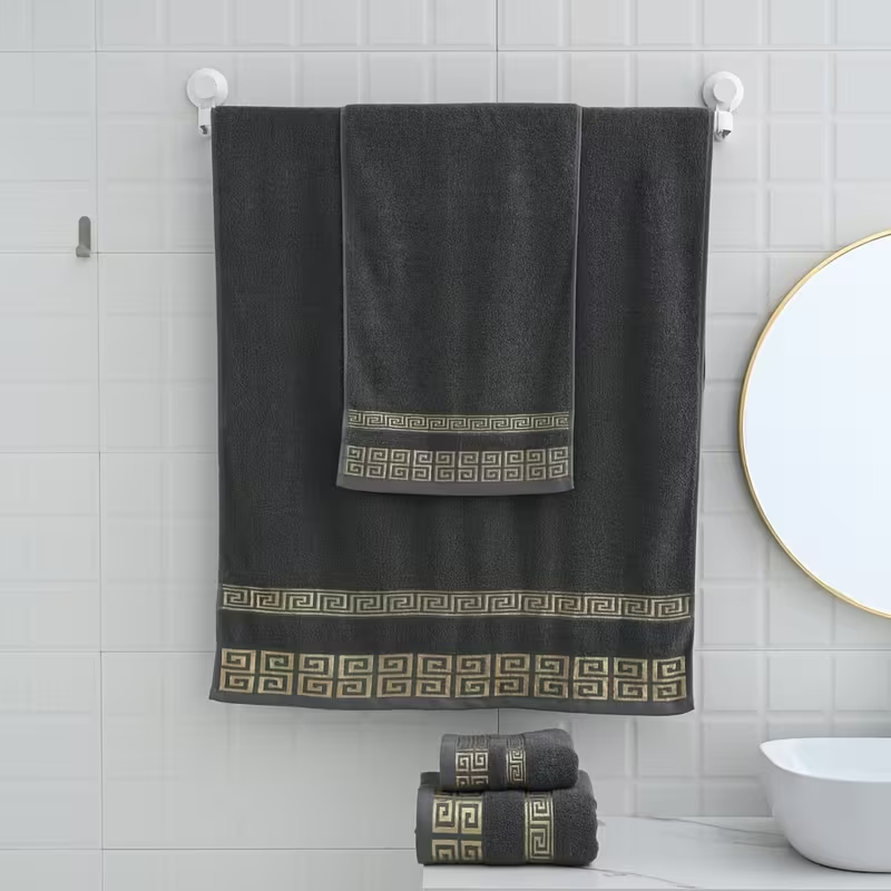 Royal Luxe Towels – Set of 2